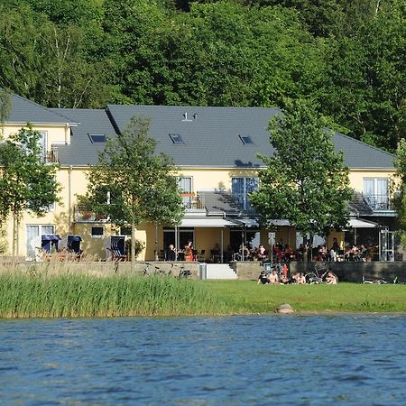 Strandhaus Am Inselsee Hotel Guestrow Exterior photo